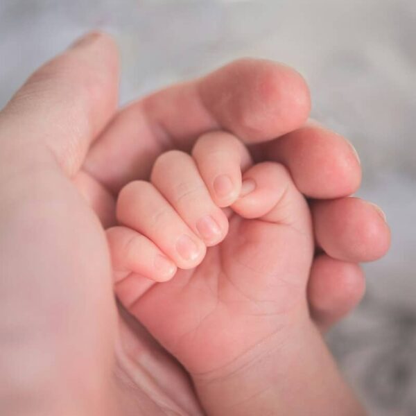 Tener hijos más tarde ya es una realidad: por qué cada vez más personas recurren a la reproducción asistida